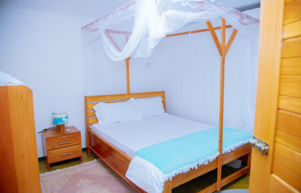 Treetops Suite Room at Aika Sunrise B&B Picture